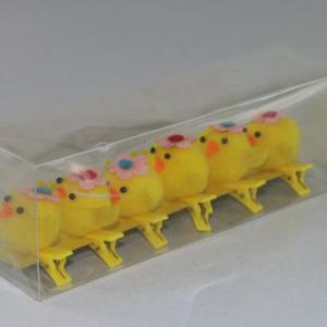 2cm Easter chick with flower and clip 6pk