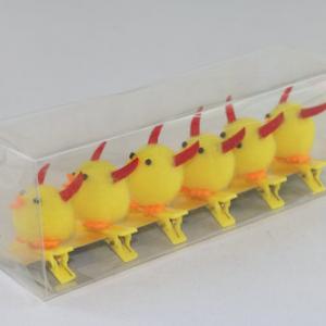 2cm Easter evil chick with clip 6pk