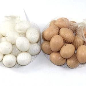 4cm plastick egg 18pc 16EK300