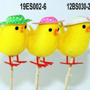6cm chick with hat on the stick 
