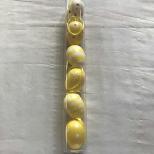 6cm plastick egg with painting and rope 6pc 21-344/345/346