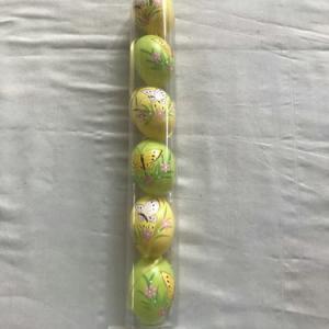 6cm plastick egg with painting and rope 6pc 21-377/378/379/380