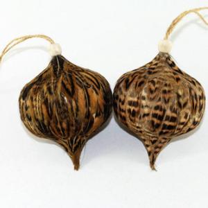 8cm Feather hanging ornament 20Y042