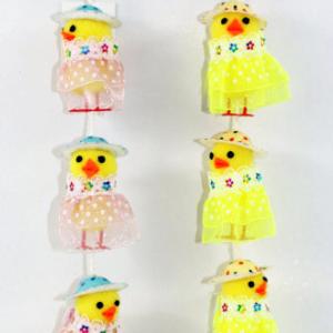 A string of easter duck with hat 15BY833