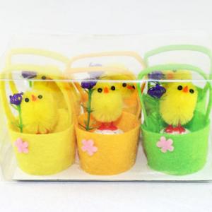Chenille chick in felt basket with flower color asst. 6pk
