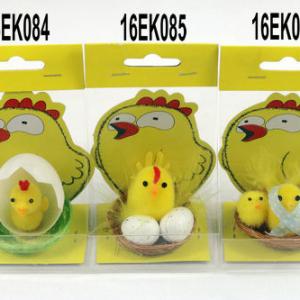 Easter chick in nest 16EK084/085/086