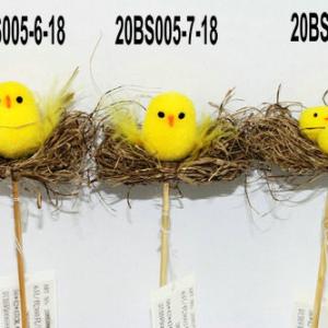 Easter chick with grass on 18cm stick 20BS005-6-18/-7-18/-8-18