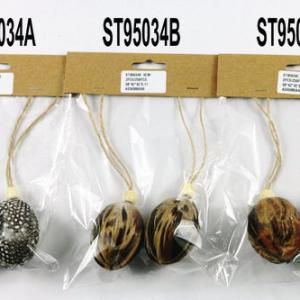 Feather egg with string ST95034