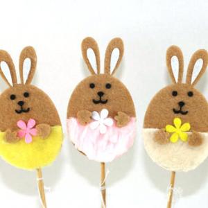 Felt bunny with stick 12BS177-46