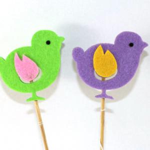 Felt chick /bunny with stick 12BS217-10