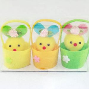 Pom pom rabbit color asst. in 6cm basket 3pk